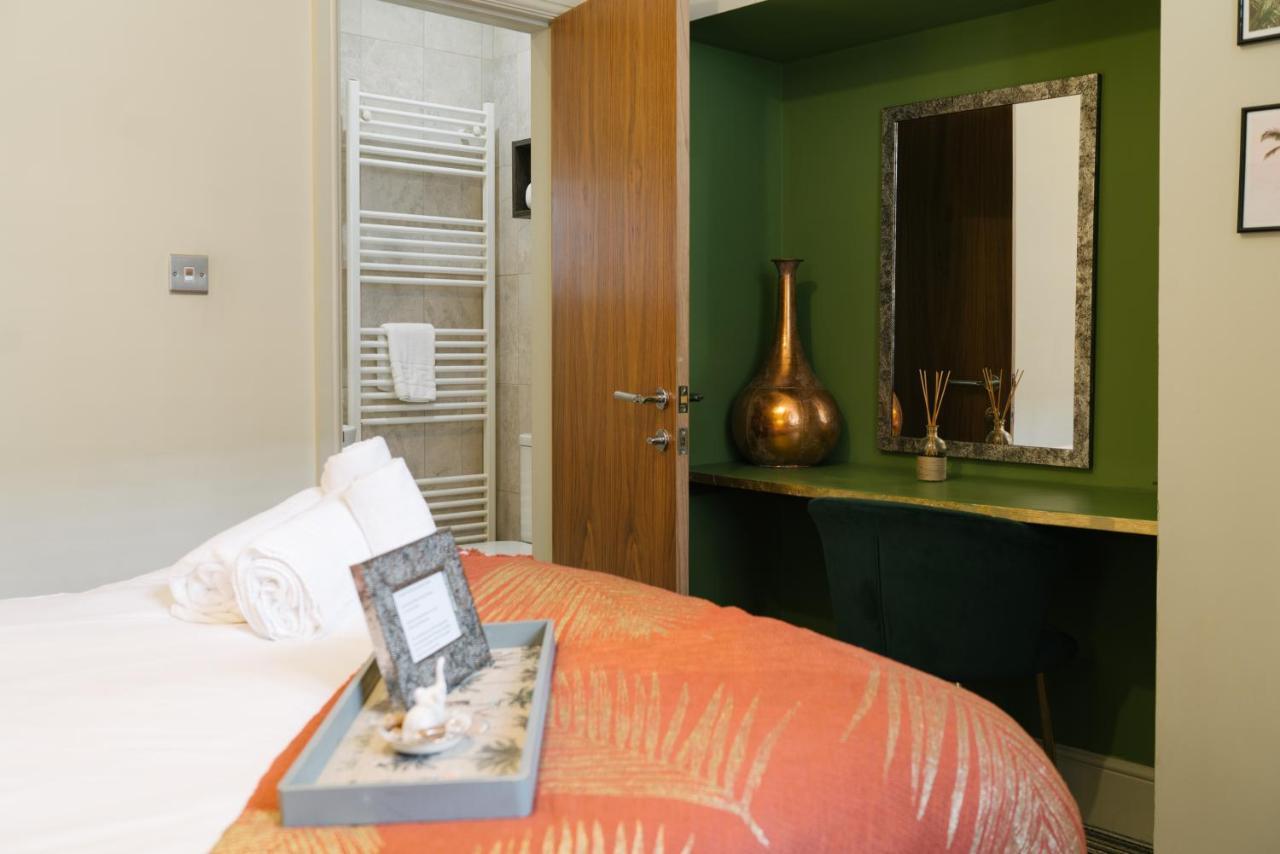 Bootham Crescent Apartment *